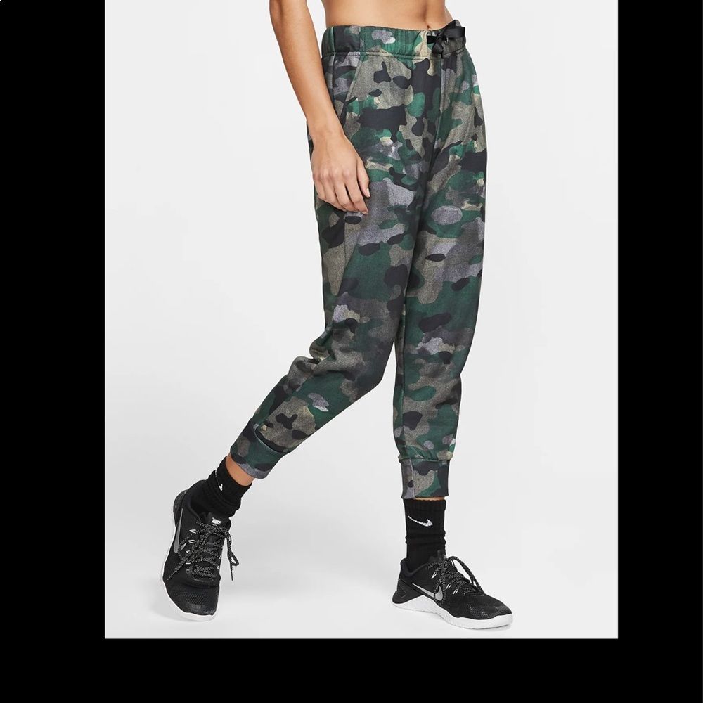 Nike Drifit Icon Clash Camo Joggers